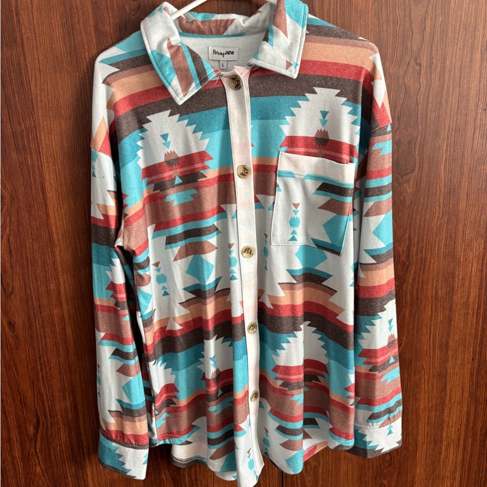 NWT Aztec Boutique Patterned Button-Up Shirt